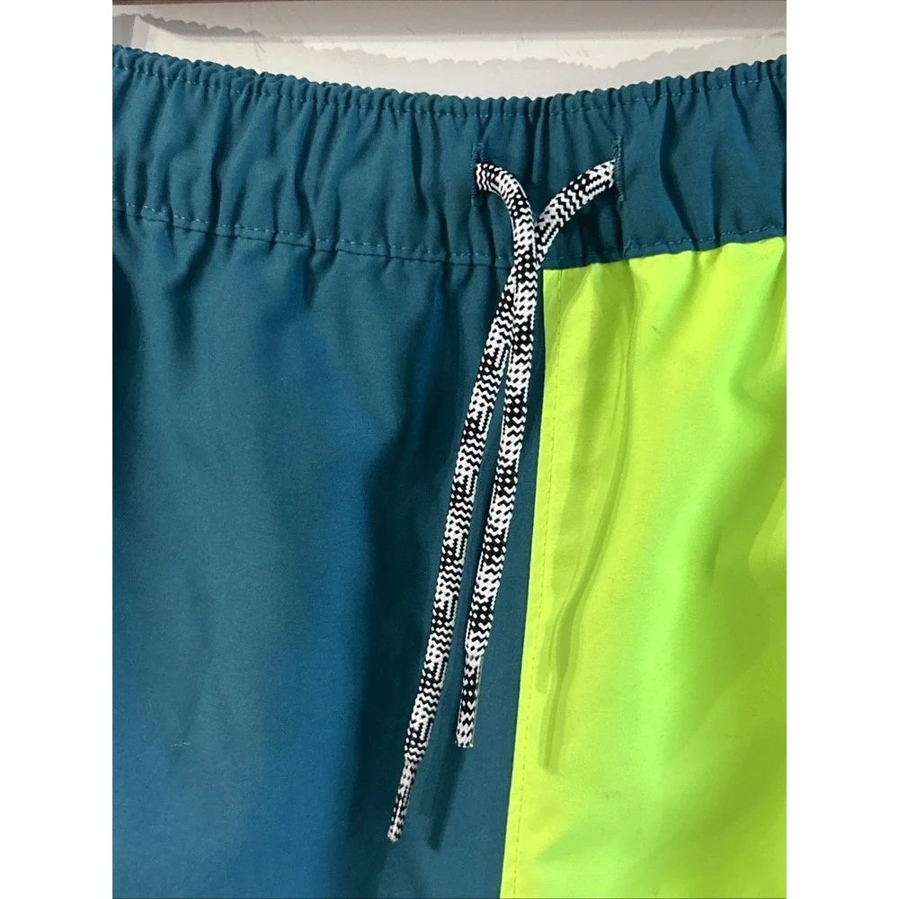 The North Face Boys Amphibious Class V Shorts XL 14-16 EC Lined Swim Flash Dry